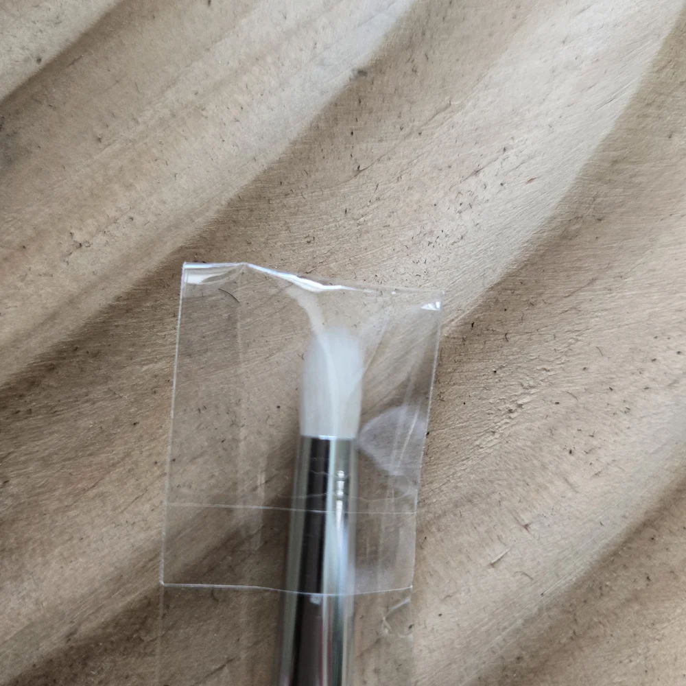Morphe M431 Precision Pencil Crease Eye Brush - Professional - Vegan